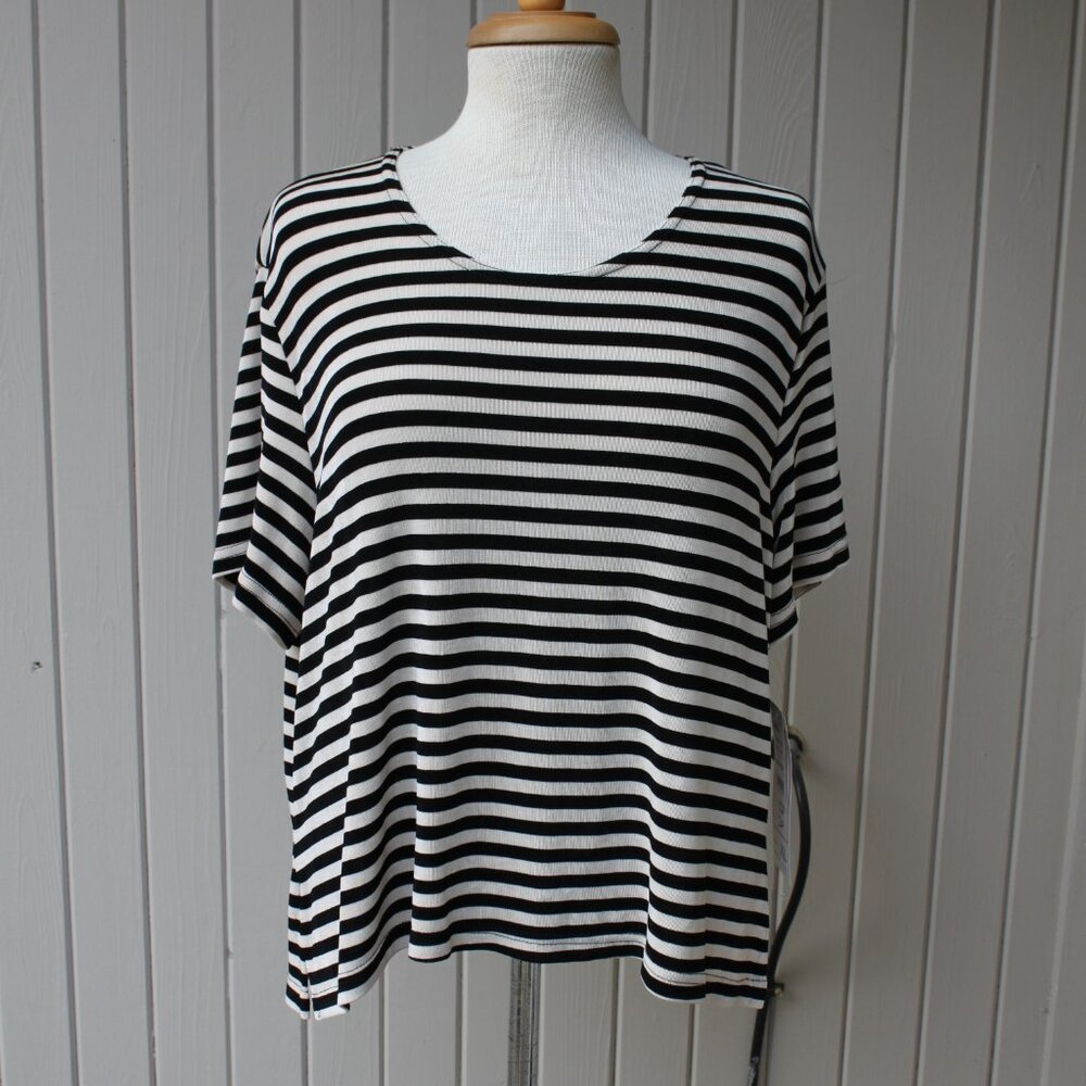 Amanda Gothic Vintage 90's Black Stripe T Shirt Slinky XL Wednesdaycore